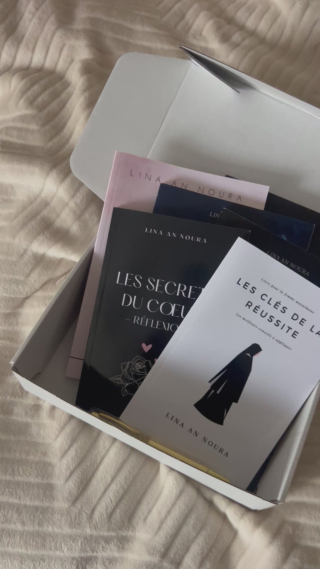 PACK OF 6 BOOKS 